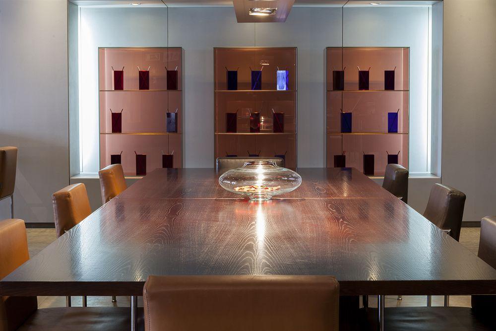 Ac Hotel Oviedo Forum By Marriott Buitenkant foto
