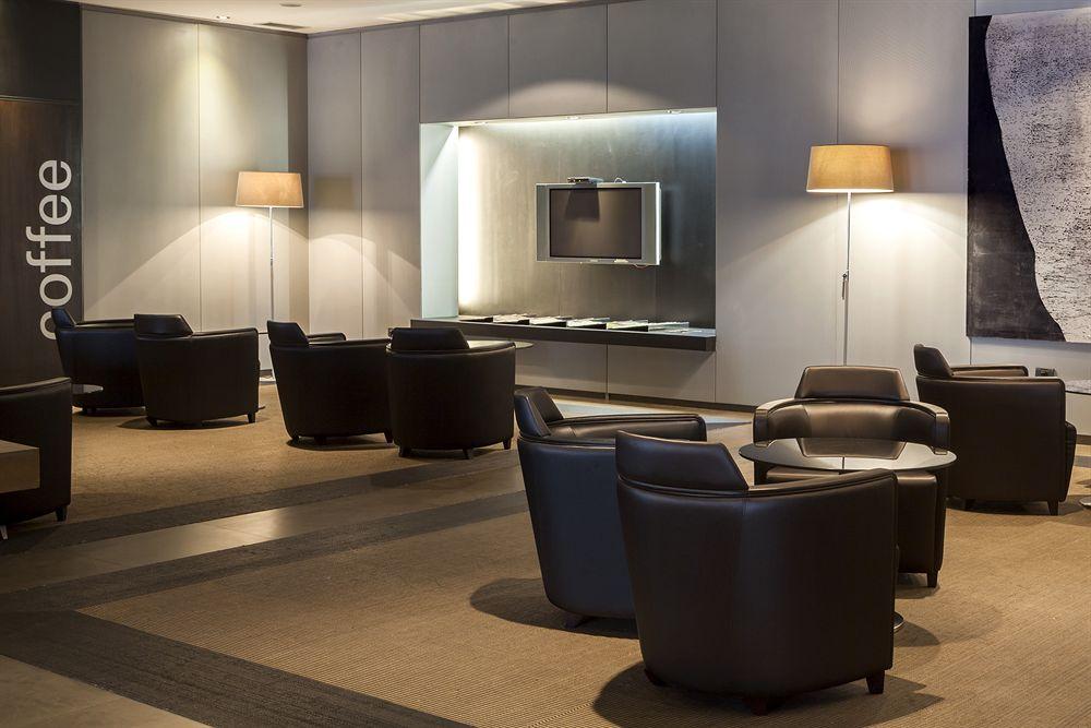 Ac Hotel Oviedo Forum By Marriott Buitenkant foto