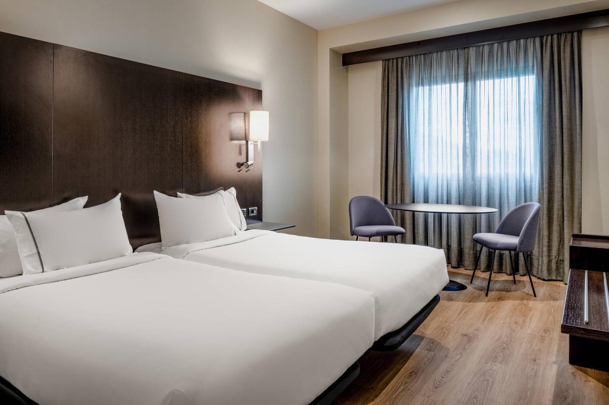 Ac Hotel Oviedo Forum By Marriott Buitenkant foto
