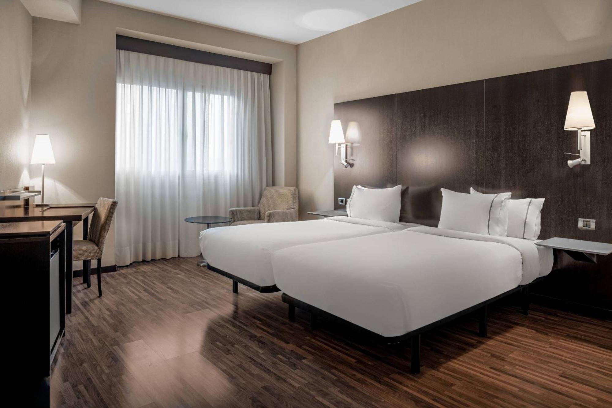 Ac Hotel Oviedo Forum By Marriott Buitenkant foto