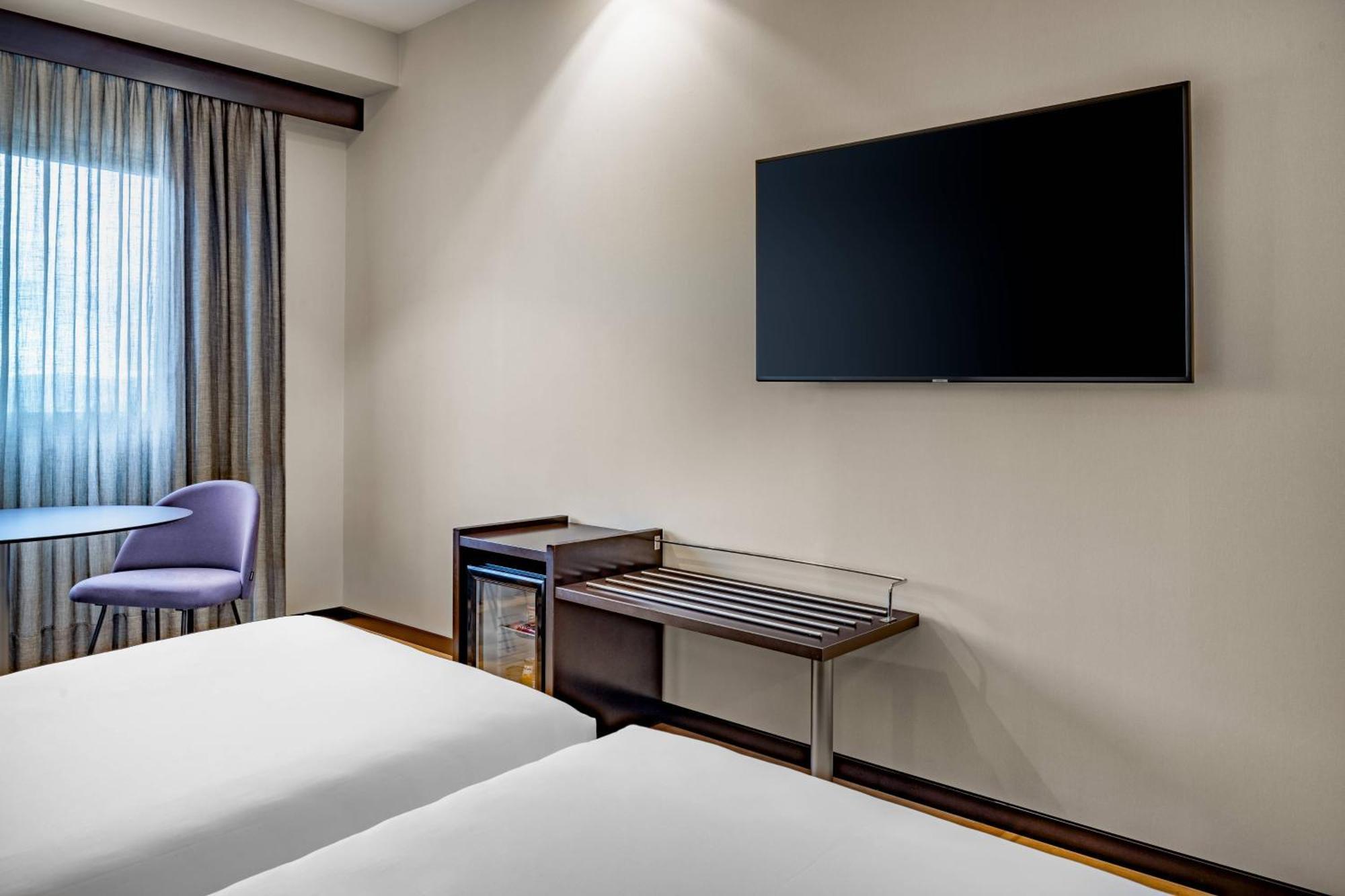 Ac Hotel Oviedo Forum By Marriott Buitenkant foto