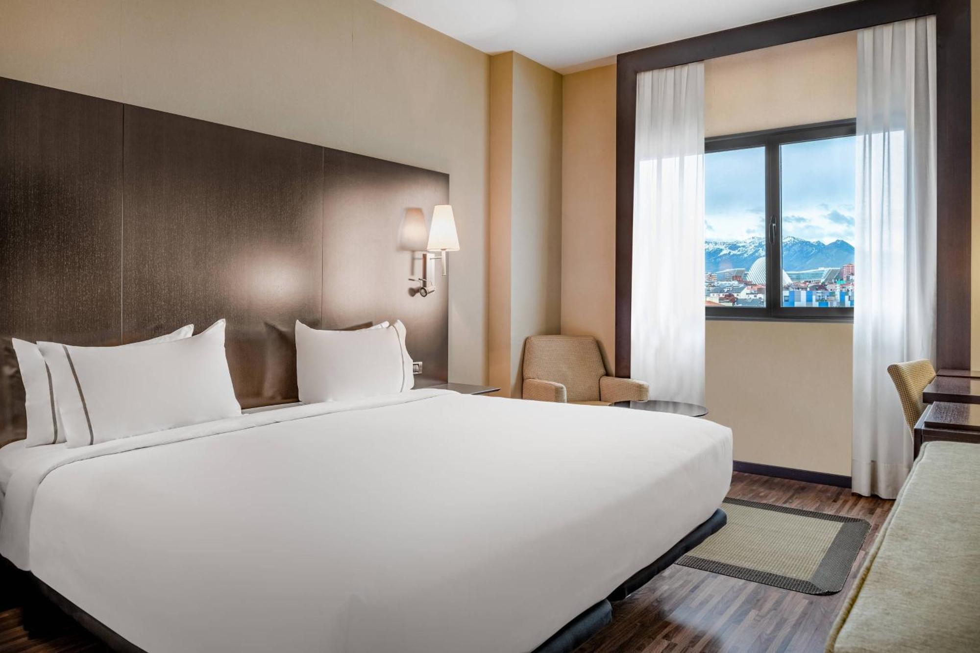 Ac Hotel Oviedo Forum By Marriott Buitenkant foto