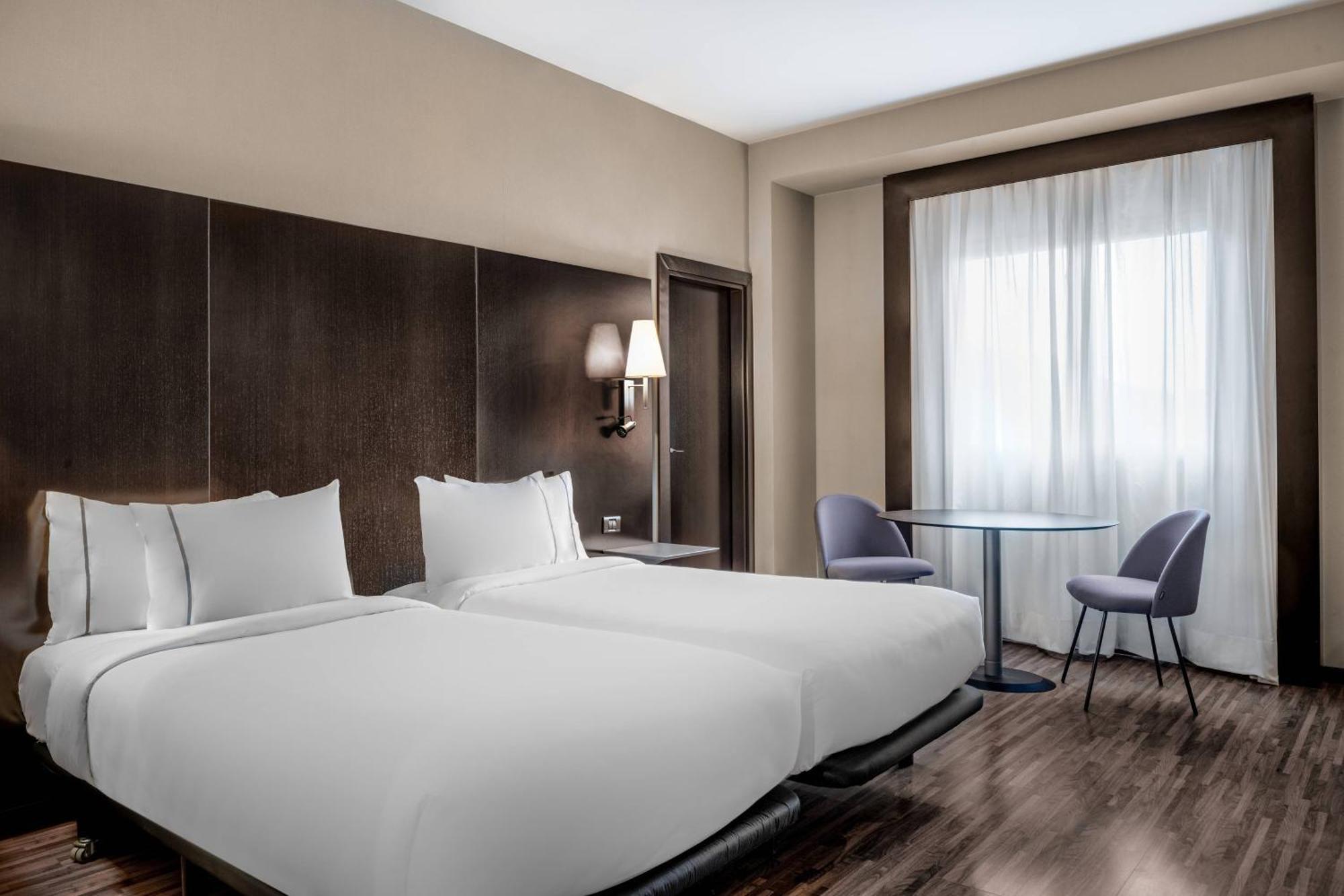 Ac Hotel Oviedo Forum By Marriott Buitenkant foto